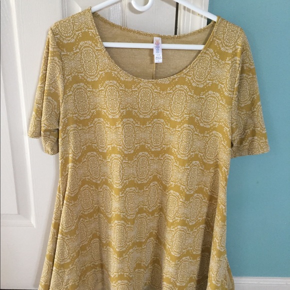 Yellow gold sized L LulaRoe top. - Picture 2 of 4